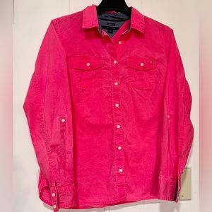 Medium Tommy Hilfigier Button Down